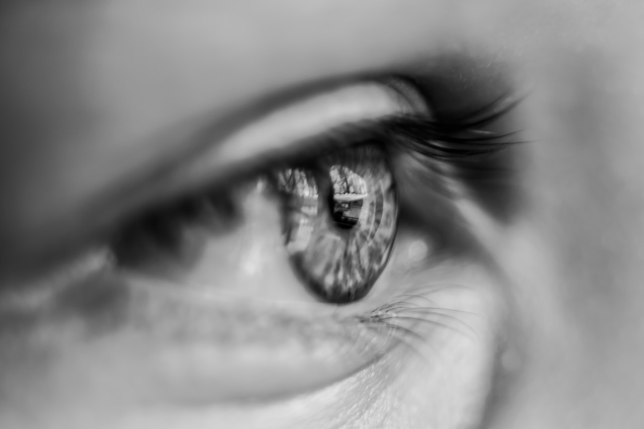Read more about the article Why Should You Be Getting Eyelid Surgery
